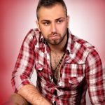 دانلود آهنگ عادت از احمد صفایی