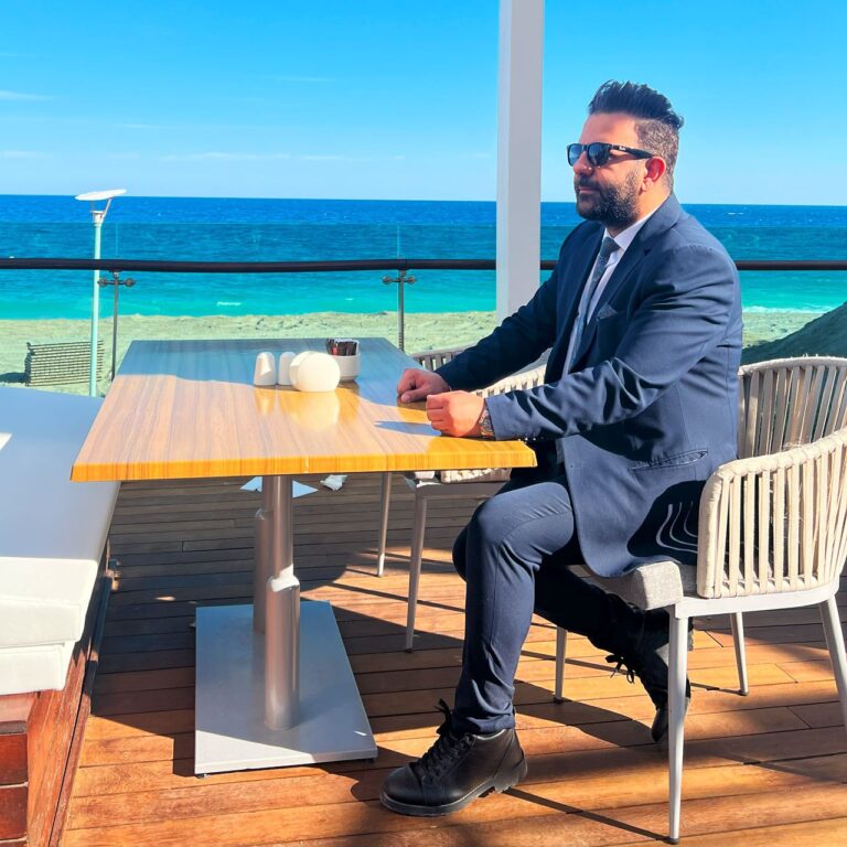 دانلود آهنگ به جهنم از عطا میزانی دانلود آهنگ به جهنم از عطا میزانی